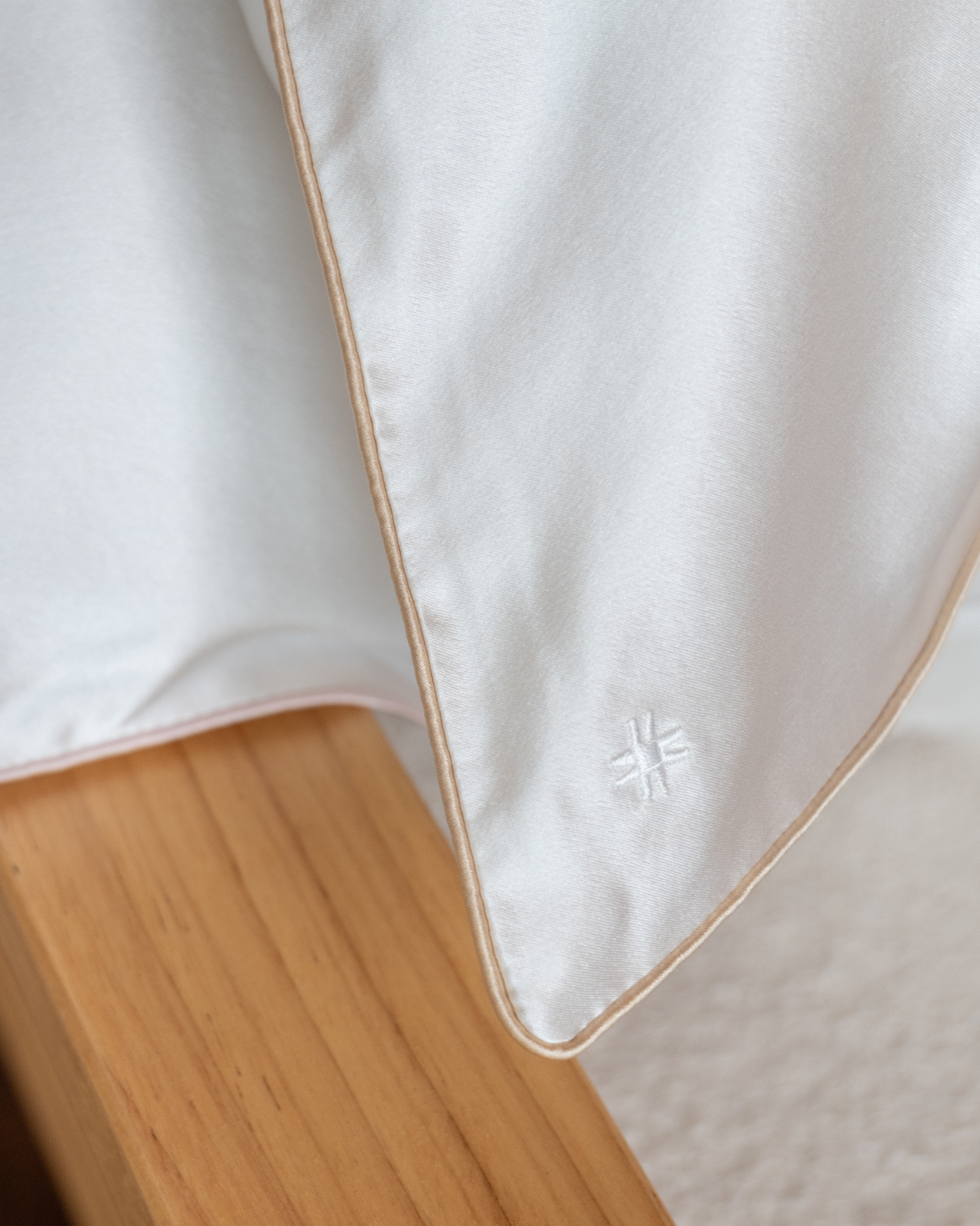 Silk Pillowcase - Bisque