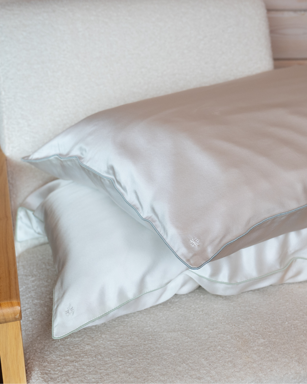 Silk Pillowcase - Powder Blue